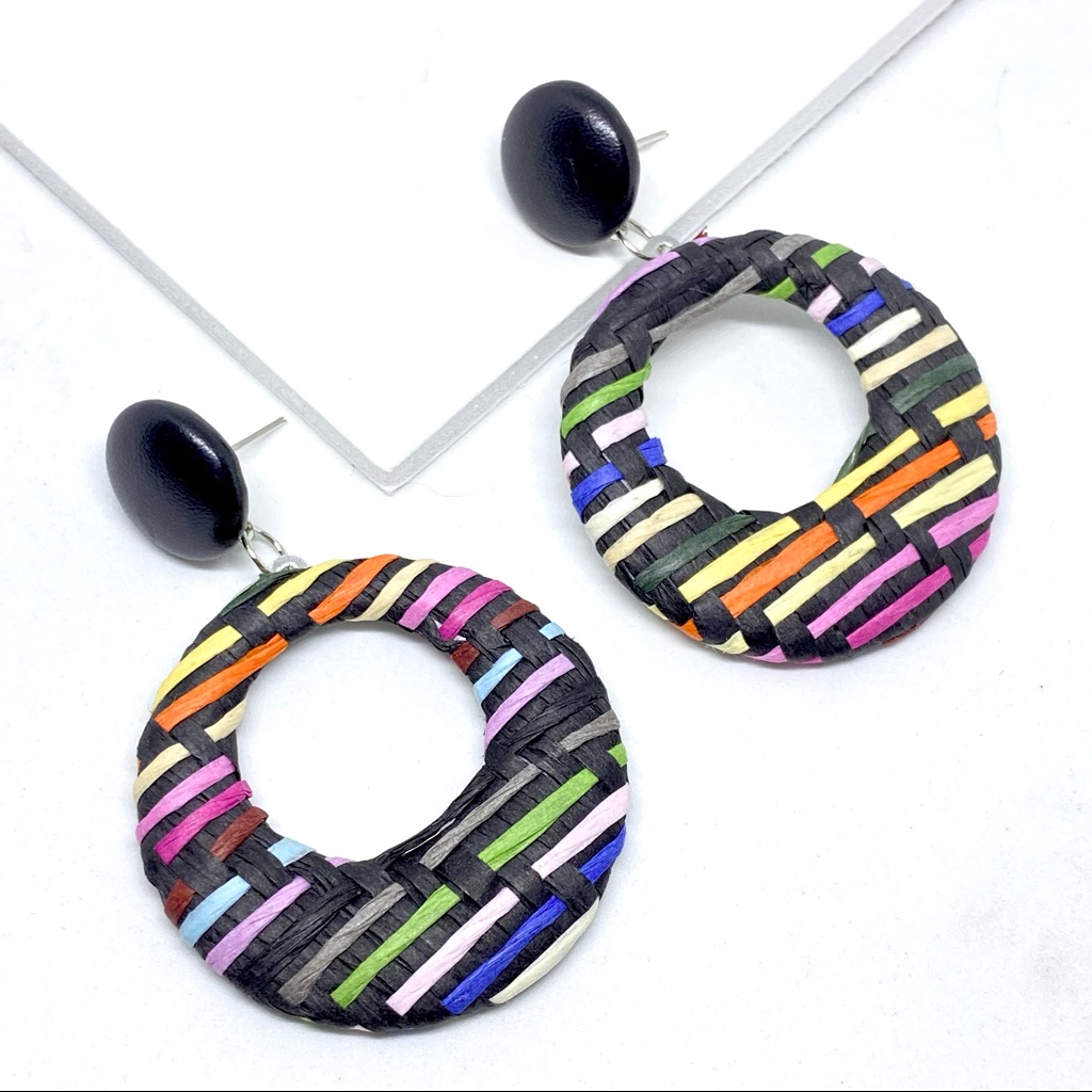 235 Woven Black Rainbow Stripe Raffia Hoop Drop Earrings D37 24$